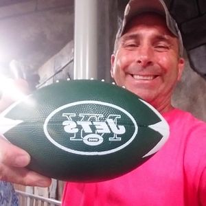 Meet your Posher, Larry